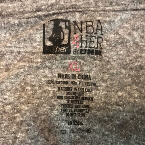 ATLANTA HAWKS Cropped Top Long Sleeved Sz XL - Picture 3 of 3